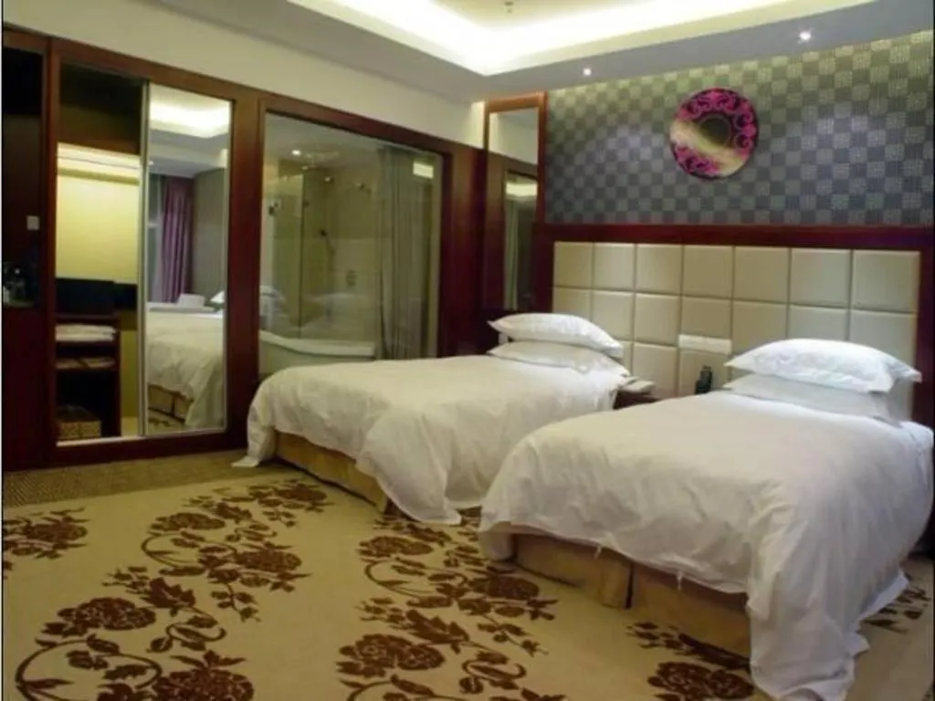 לואיאנג New Friendship Hotel 3*,  סין