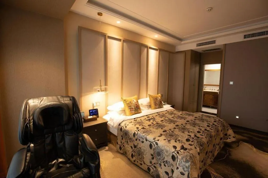 ***  לואיאנג New Friendship Hotel סין