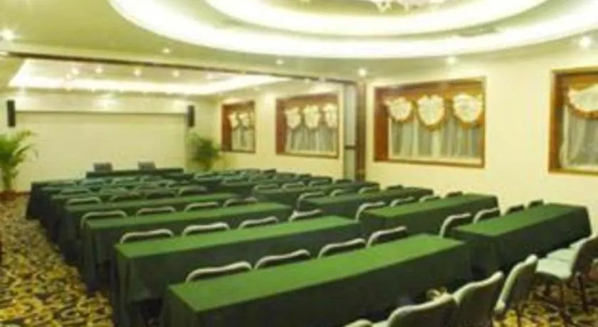 לואיאנג New Friendship Hotel