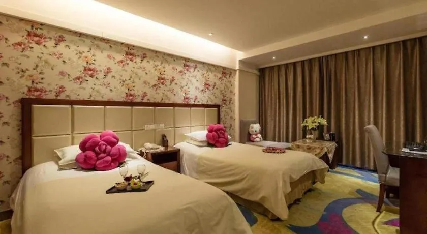 לואיאנג New Friendship Hotel