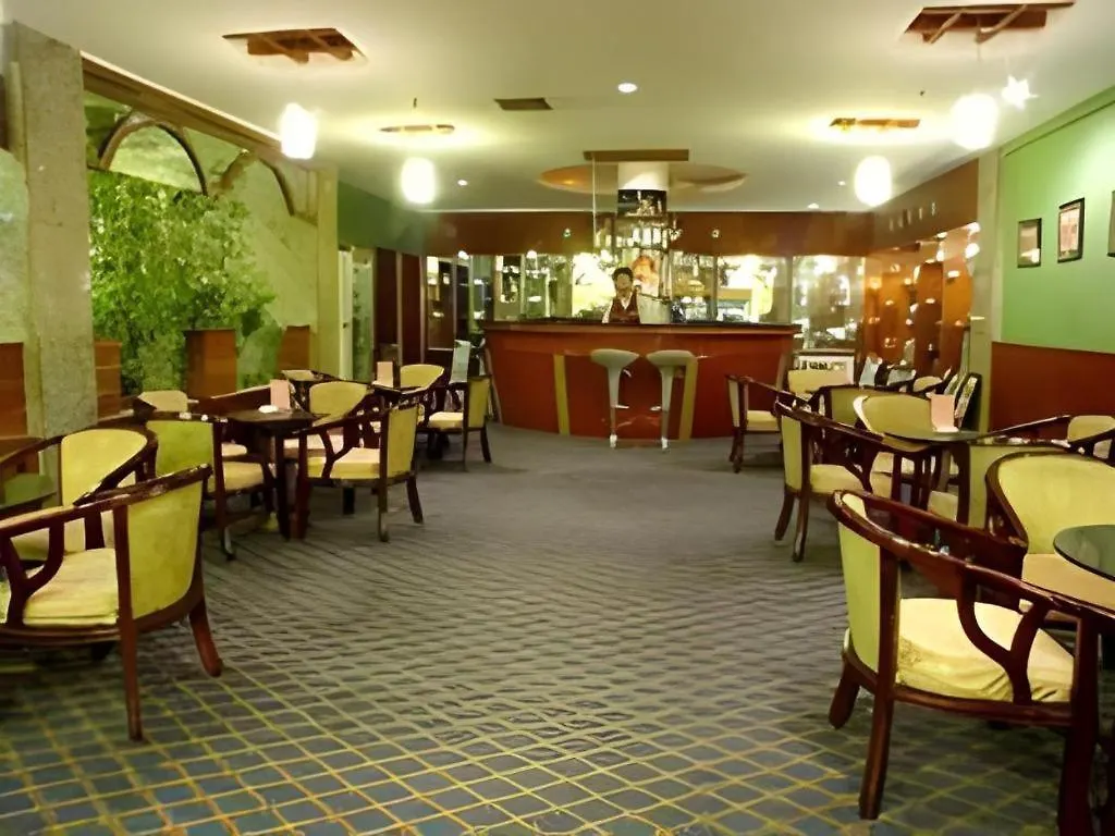 לואיאנג New Friendship Hotel